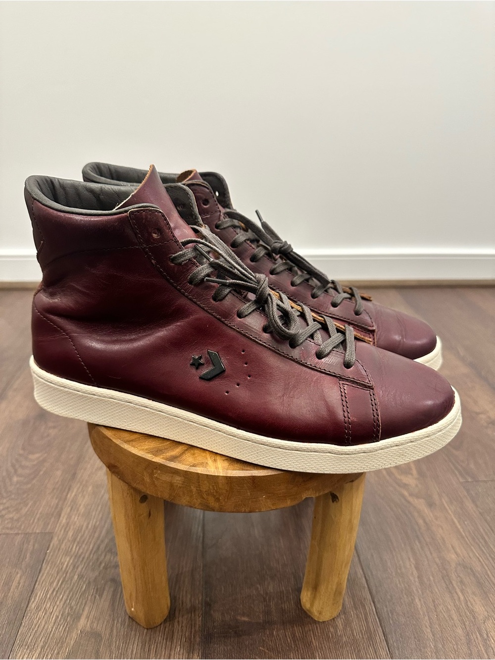 Horween Leather Co. x Converse Pro Burgundy Sneakers, Men’s 11.5, Women’s 13 - Picture 2 of 11